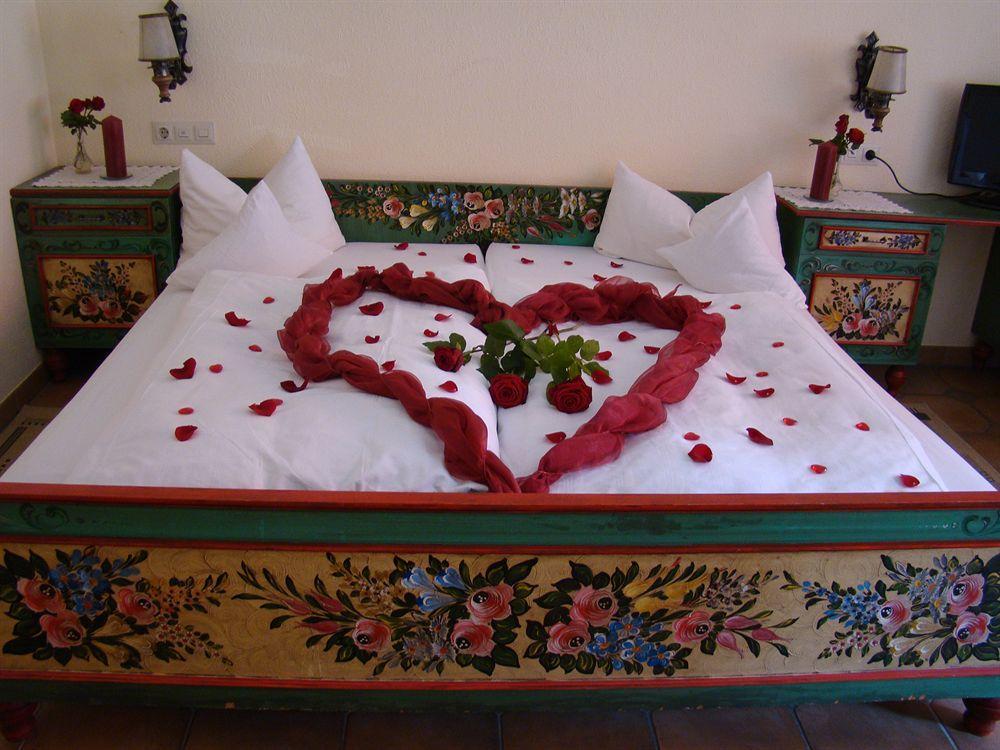 Hotel Hirsch บาด ปีเตอร์สตัล กรีสบาค ภายนอก รูปภาพ