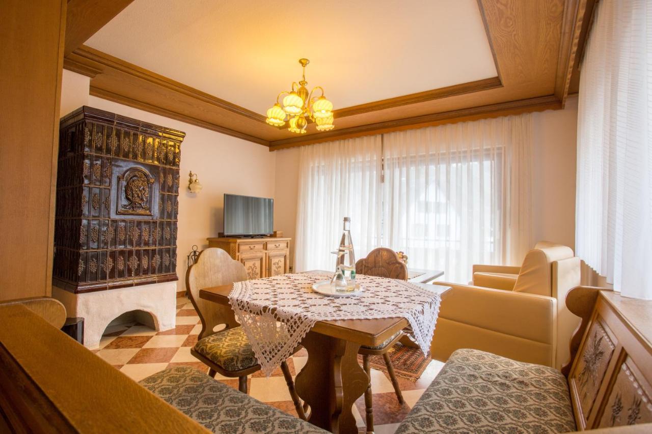 Hotel Hirsch บาด ปีเตอร์สตัล กรีสบาค ภายนอก รูปภาพ